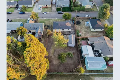 2324 Dubens Ln, Springfield, OR 97477 - Photo 17