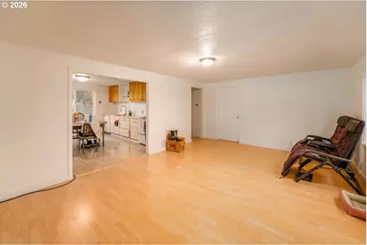 2324 Dubens Ln, Springfield, OR 97477 - Photo 5