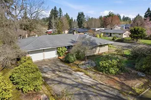 12285 SW 116th Ave, Tigard, OR 97223 - Photo 3