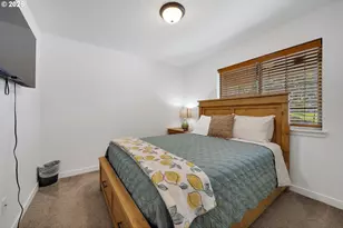 1076 NE 12th Ave, Rockaway Beach, OR 97136 - Photo 17