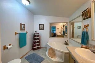 15609 S Fawn View Way, Molalla, OR 97038 - Photo 29