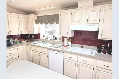 1041 Midland Bridge, Eugene, OR 97404 - Photo 7