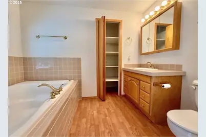 94504 Smokey Ln, Coquille, OR 97423 - Photo 15