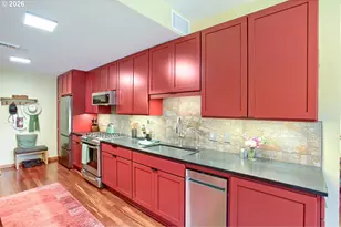 2335 NW Raleigh St, Portland, OR 97210 - Photo 9
