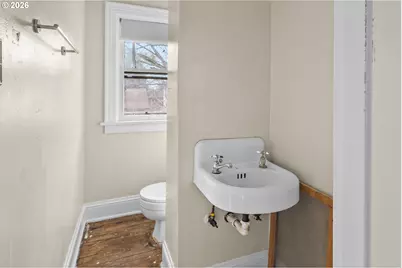 2144 N Webster St, Portland, OR 97217 - Photo 7