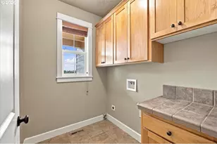 2389 NW Scenic Dr, Albany, OR 97321 - Photo 23