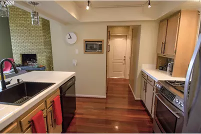 [Address not provided], Roseburg, OR 97470 - Photo 5