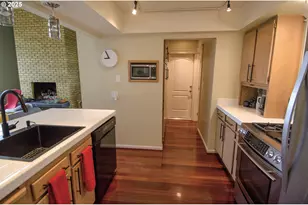 [Address not provided], Roseburg, OR 97470 - Photo 5