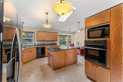 16081 S Moore Rd, Oregon City, OR 97045 - Photo 11
