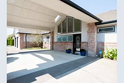 906 McKenzie Crest Dr, Springfield, OR 97477 - Photo 3