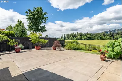 906 McKenzie Crest Dr, Springfield, OR 97477 - Photo 37