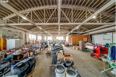 2105 4th St, Tillamook, OR 97141 - Photo 29