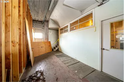 2105 4th St, Tillamook, OR 97141 - Photo 25