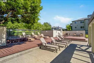5150 S Landing Dr, Portland, OR 97239 - Photo 31