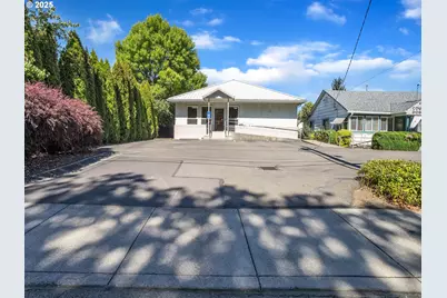 711 W Main St, Sheridan, OR 97378 - Photo 3