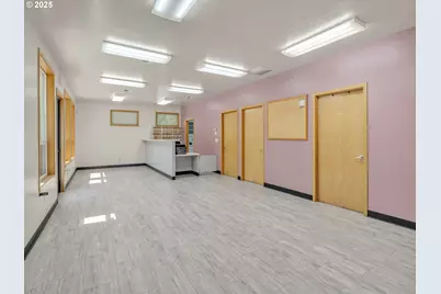 711 W Main St, Sheridan, OR 97378 - Photo 7