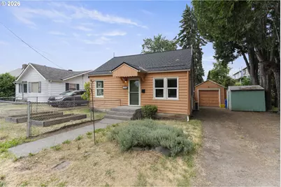 2343 SE 85th Ave SE, Portland, OR 97216 - Photo 3