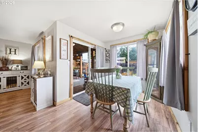 12009 NE 71st St, Vancouver, WA 98682 - Photo 13