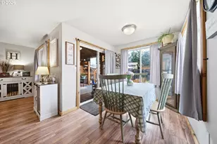 12009 NE 71st St, Vancouver, WA 98682 - Photo 13