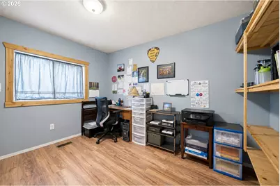 12009 NE 71st St, Vancouver, WA 98682 - Photo 23