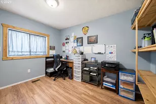 12009 NE 71st St, Vancouver, WA 98682 - Photo 23