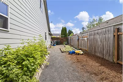 495 Lavender St, Silverton, OR 97381 - Photo 41