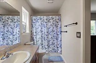 495 Lavender St, Silverton, OR 97381 - Photo 19