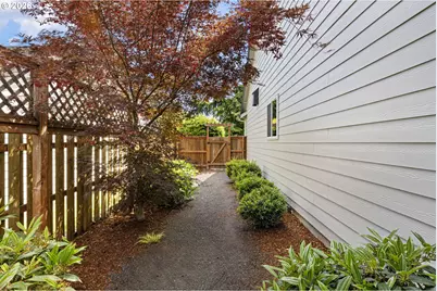 495 Lavender St, Silverton, OR 97381 - Photo 33