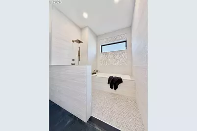 3125 NW Blue Sky Ln, Portland, OR 97229 - Photo 19