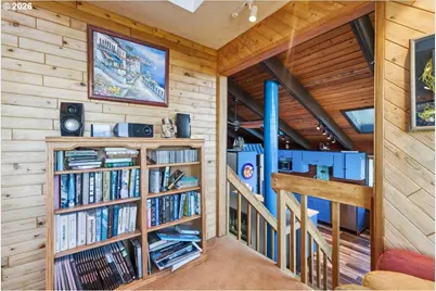 333 Pacific View Dr, Rockaway Beach, OR 97136 - Photo 13