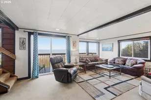 333 Pacific View Dr, Rockaway Beach, OR 97136 - Photo 15