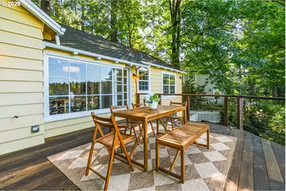 577 Middlecrest Rd, Lake Oswego, OR 97034 - Photo 15