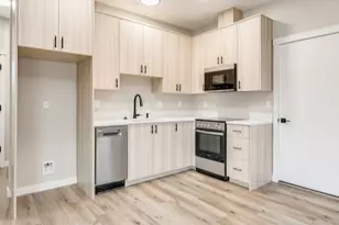 14370 SE Knight St, Portland, OR 97236 - Photo 13