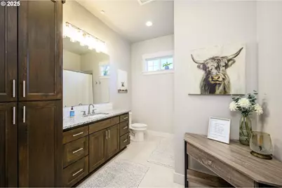 2050 SW Fox Swale Ln, McMinnville, OR 97128 - Photo 33