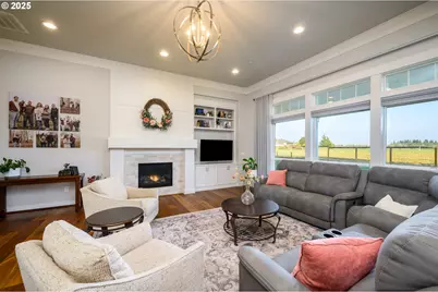 2050 SW Fox Swale Ln, McMinnville, OR 97128 - Photo 13