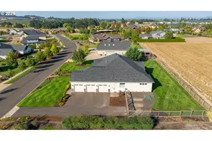 2050 SW Fox Swale Ln, McMinnville, OR 97128 - Photo 45