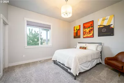 2050 SW Fox Swale Ln, McMinnville, OR 97128 - Photo 31