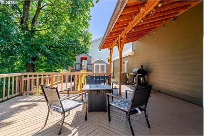 647 NE Autumn Ridge Dr, McMinnville, OR 97128 - Photo 33