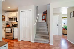 647 NE Autumn Ridge Dr, McMinnville, OR 97128 - Photo 15
