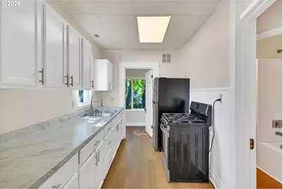 3328 SE Washington St, Portland, OR 97214 - Photo 43