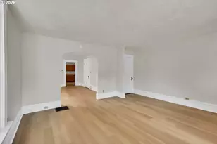 3328 SE Washington St, Portland, OR 97214 - Photo 5