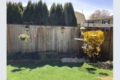 888 Ben Brown Ln, Woodburn, OR 97071 - Photo 23