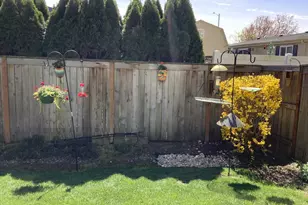 888 Ben Brown Ln, Woodburn, OR 97071 - Photo 23