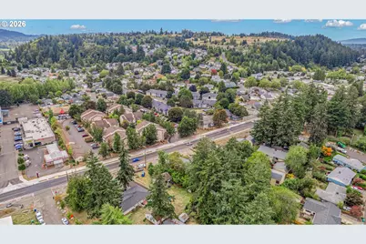 16925 SE Powell Blvd, Portland, OR 97236 - Photo 9