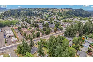 16925 SE Powell Blvd, Portland, OR 97236 - Photo 9