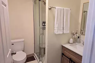 4490 Center St NE, Salem, OR 97301 - Photo 5
