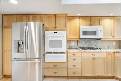 3010 NW 151st Pl, Beaverton, OR 97006 - Photo 15