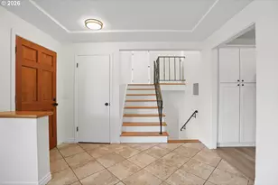 11240 NE Couch Ct, Portland, OR 97220 - Photo 5