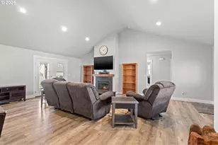 416 SW Desert Sky Dr, Hermiston, OR 97838 - Photo 9