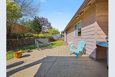 13623 Barclay Hills Dr, Oregon City, OR 97045 - Photo 25